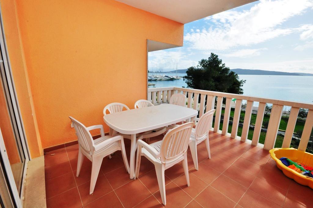Apartment Luxury Cream Kaštela Δωμάτιο φωτογραφία