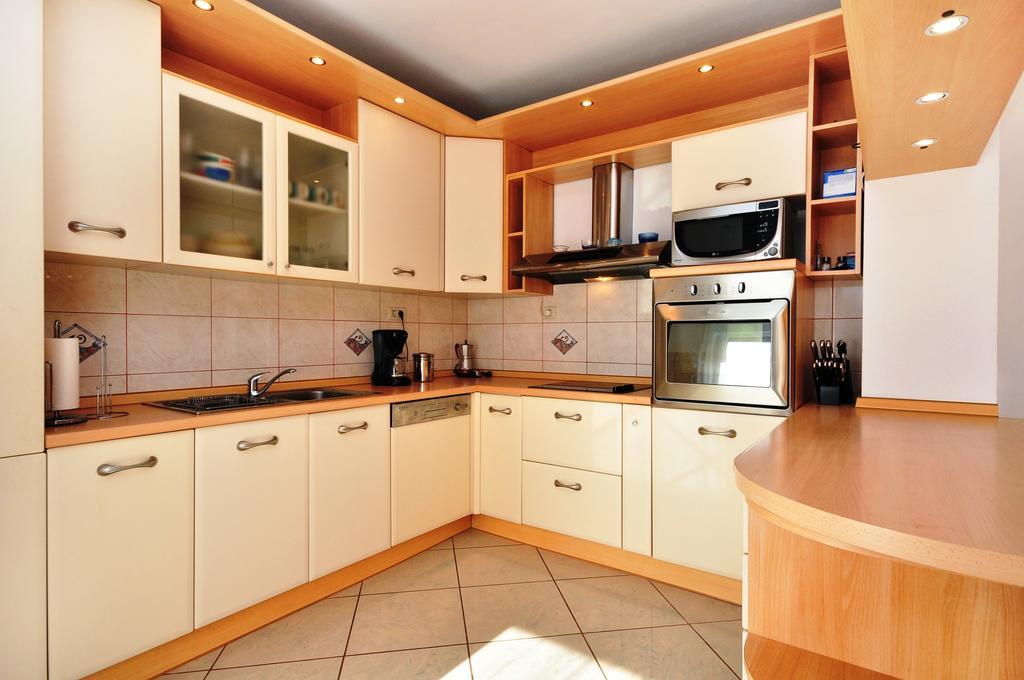 Apartment Luxury Cream Kaštela Δωμάτιο φωτογραφία